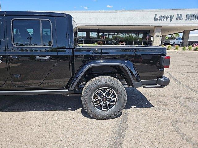 new 2024 Jeep Gladiator car, priced at $58,074