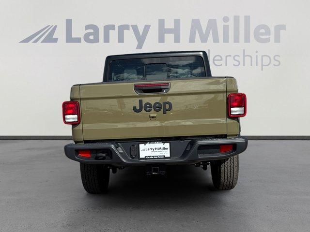 new 2025 Jeep Gladiator car, priced at $38,727