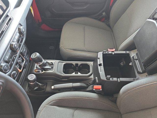 new 2025 Jeep Gladiator car, priced at $36,155