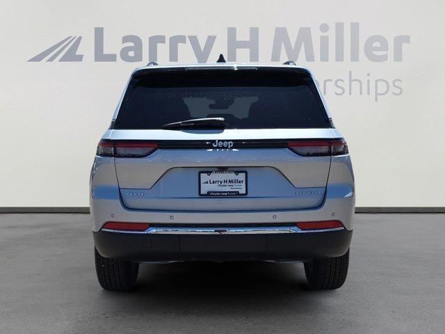 new 2025 Jeep Grand Cherokee car, priced at $39,567