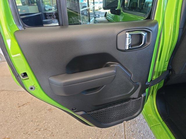 new 2025 Jeep Wrangler car, priced at $46,502