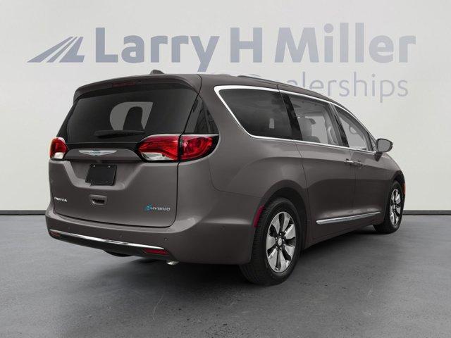 used 2019 Chrysler Pacifica Hybrid car, priced at $15,962