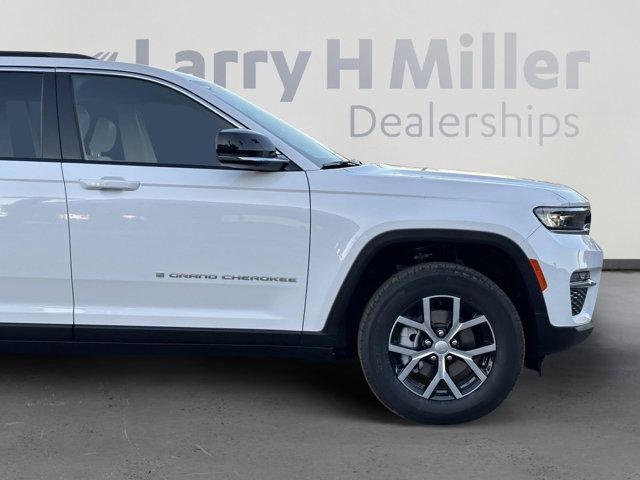 new 2025 Jeep Grand Cherokee car, priced at $42,027