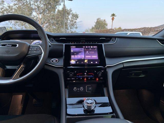 new 2025 Jeep Grand Cherokee L car, priced at $44,022