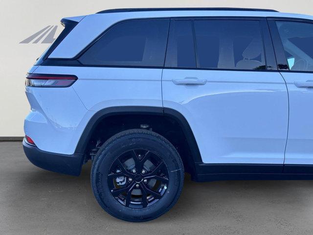 new 2025 Jeep Grand Cherokee car, priced at $44,264