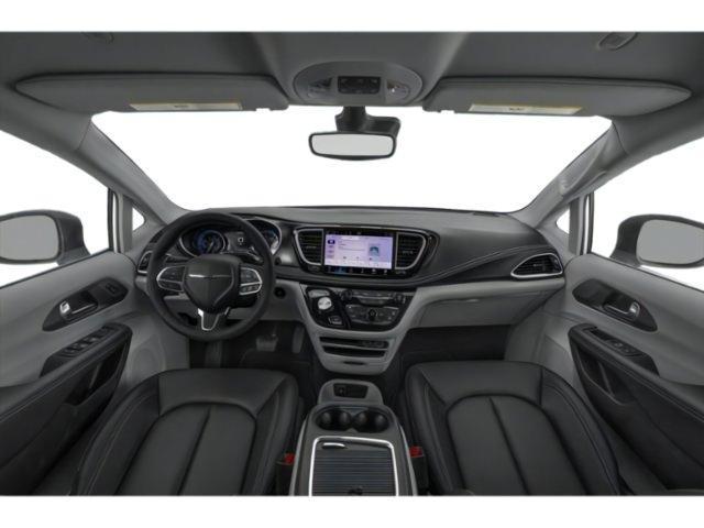 used 2023 Chrysler Pacifica car, priced at $29,322