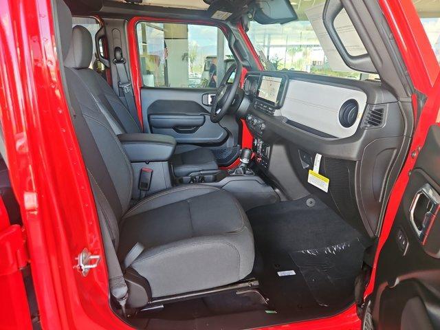 new 2025 Jeep Wrangler car, priced at $46,188