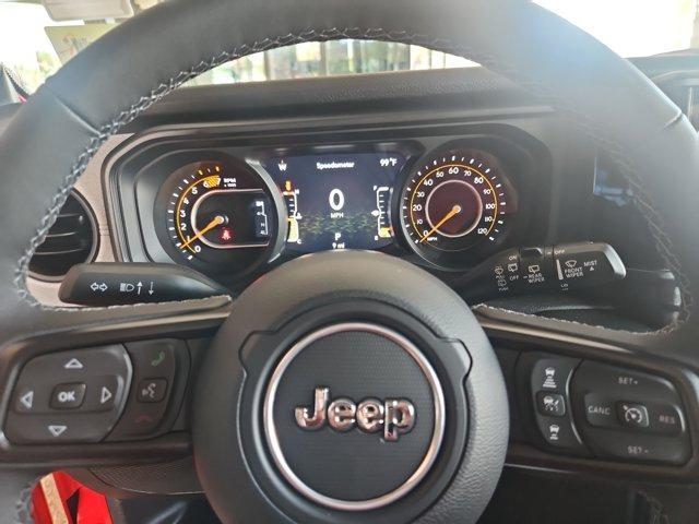 new 2025 Jeep Wrangler car, priced at $46,188