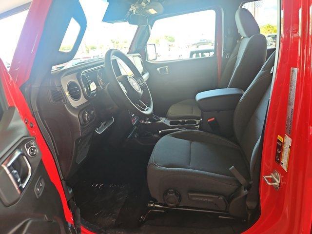 new 2025 Jeep Wrangler car, priced at $46,188