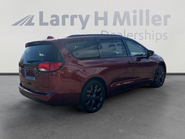 used 2019 Chrysler Pacifica car, priced at $15,875