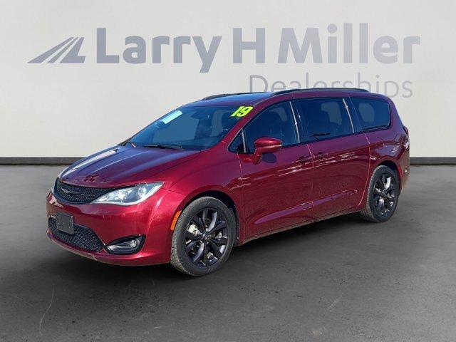 used 2019 Chrysler Pacifica car, priced at $15,875