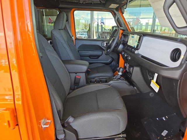 new 2025 Jeep Wrangler car, priced at $39,292