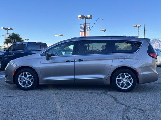 used 2018 Chrysler Pacifica car, priced at $13,684