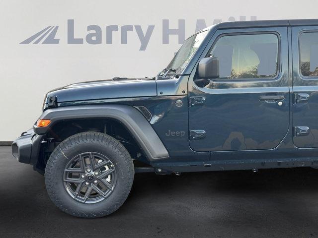 new 2025 Jeep Wrangler car, priced at $45,974