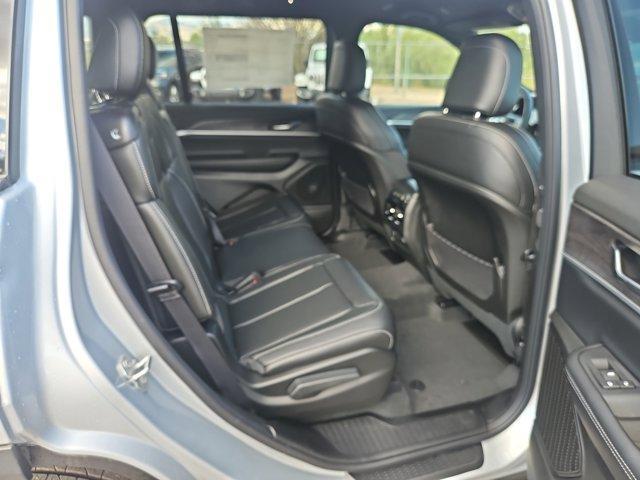 new 2025 Jeep Grand Cherokee L car, priced at $48,247
