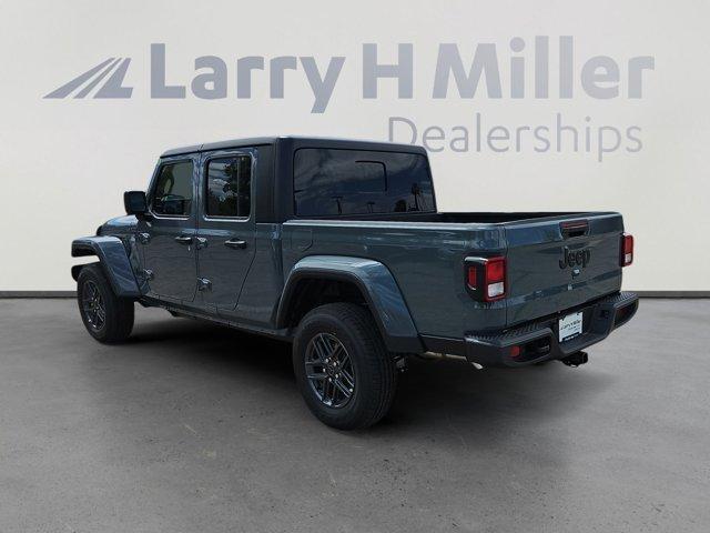 new 2025 Jeep Gladiator car, priced at $45,583