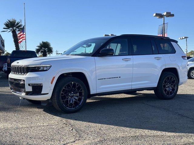 new 2025 Jeep Grand Cherokee L car, priced at $60,431