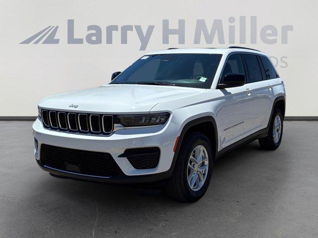new 2025 Jeep Grand Cherokee car, priced at $38,972