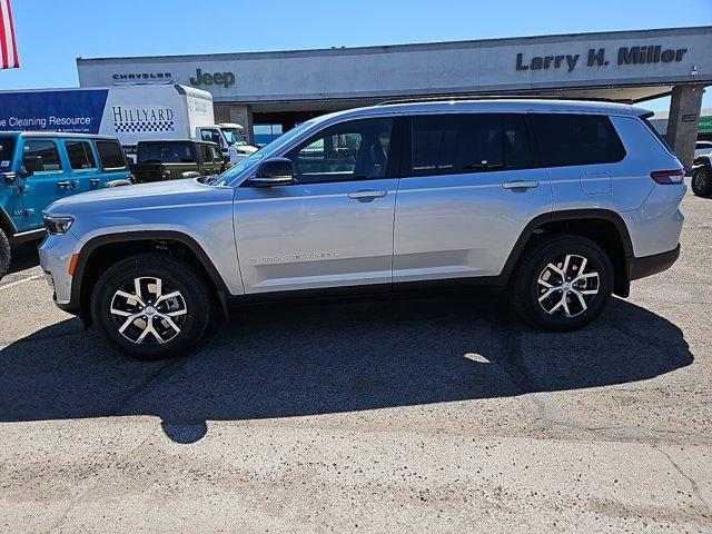 new 2024 Jeep Grand Cherokee L car, priced at $51,372