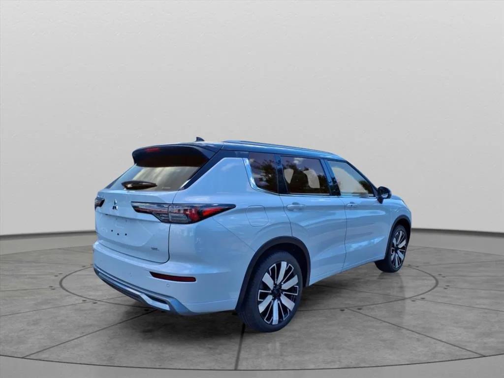 new 2025 Mitsubishi Outlander car, priced at $43,125