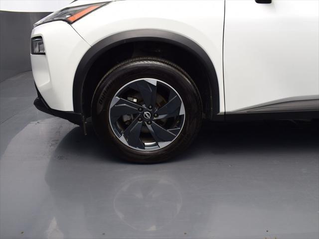 used 2024 Nissan Rogue car, priced at $27,632