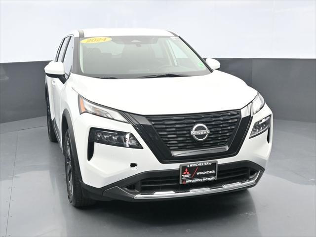 used 2024 Nissan Rogue car, priced at $27,632