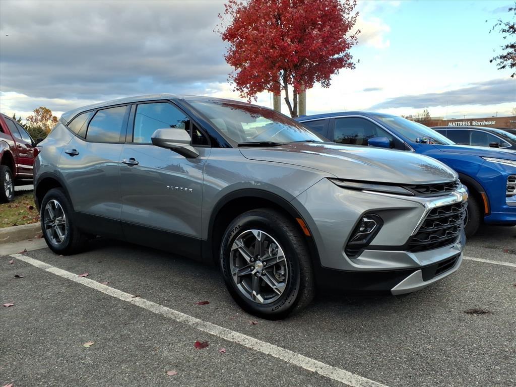 used 2025 Chevrolet Blazer car, priced at $35,210