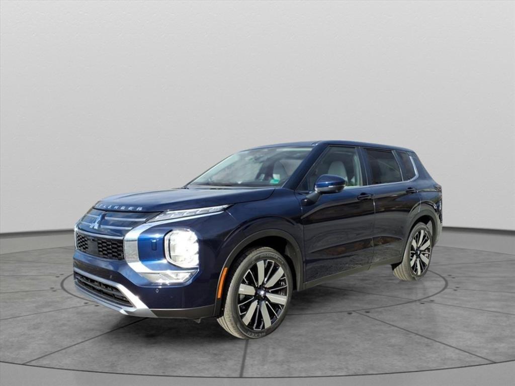 new 2025 Mitsubishi Outlander car, priced at $37,148