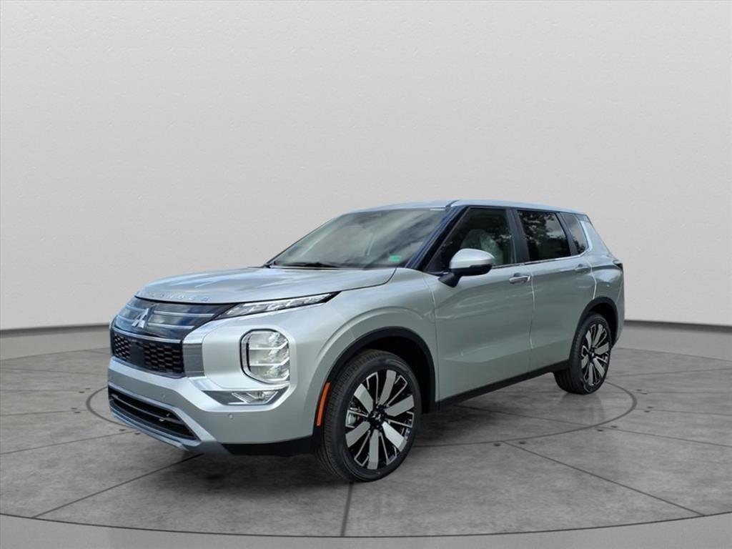 new 2025 Mitsubishi Outlander car, priced at $39,450