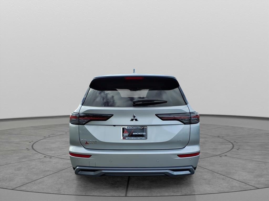 new 2025 Mitsubishi Outlander car, priced at $39,450