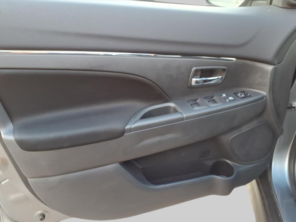 new 2025 Mitsubishi Outlander Sport car, priced at $30,515