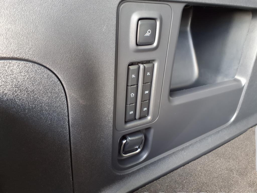 used 2025 Ford Expedition Max car, priced at $66,495