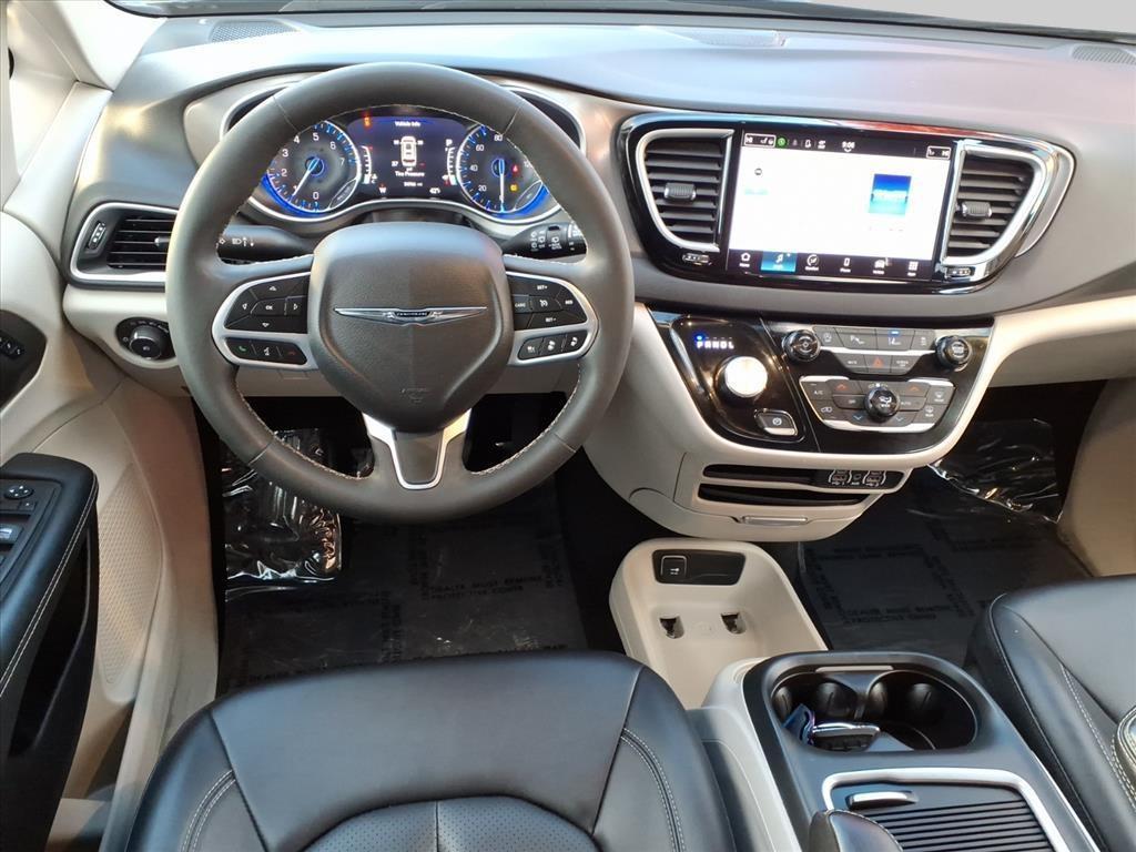 used 2024 Chrysler Pacifica car, priced at $31,350