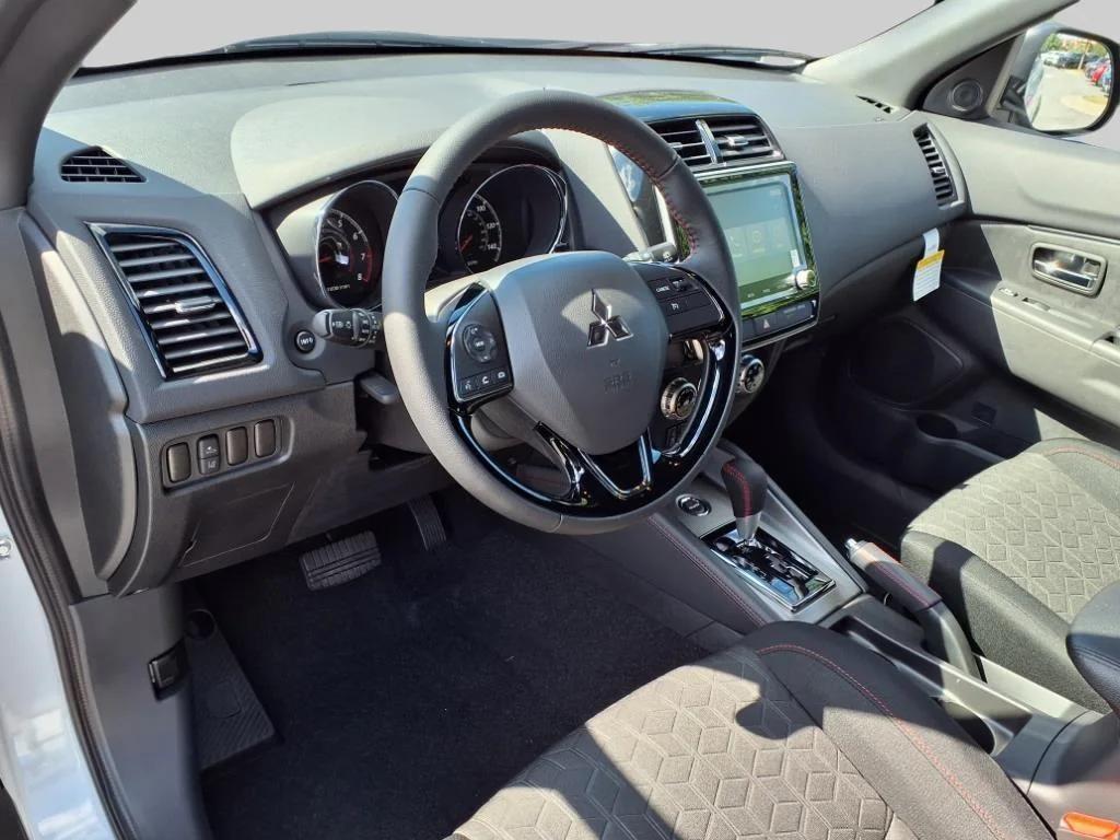 new 2025 Mitsubishi Outlander Sport car, priced at $31,060