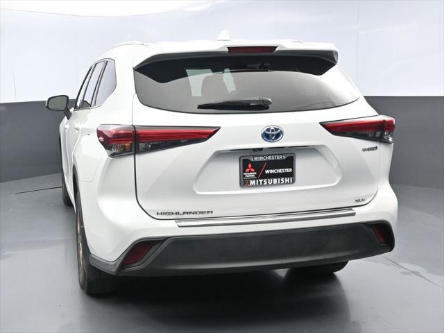 used 2022 Toyota Highlander Hybrid car, priced at $32,245