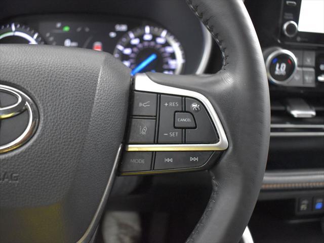 used 2022 Toyota Highlander Hybrid car, priced at $32,245
