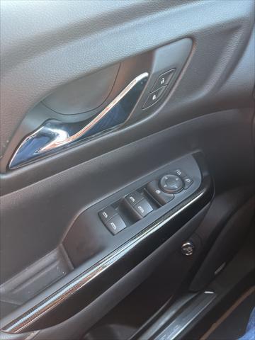 used 2023 GMC Acadia car, priced at $35,917