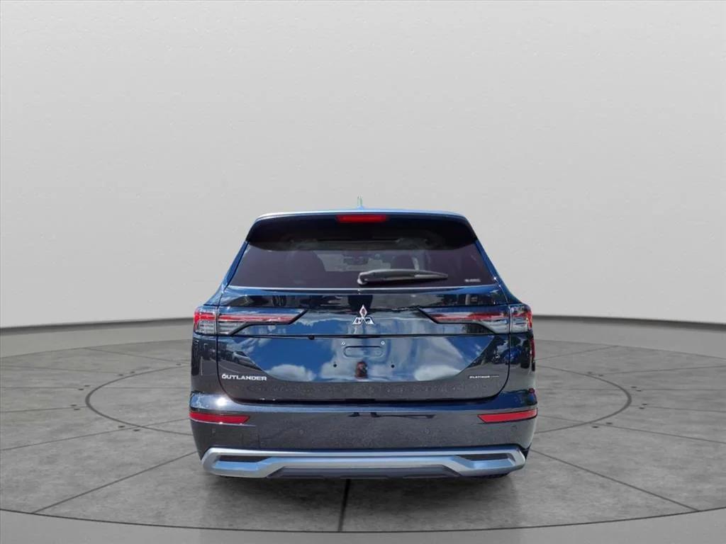 new 2025 Mitsubishi Outlander car, priced at $46,140