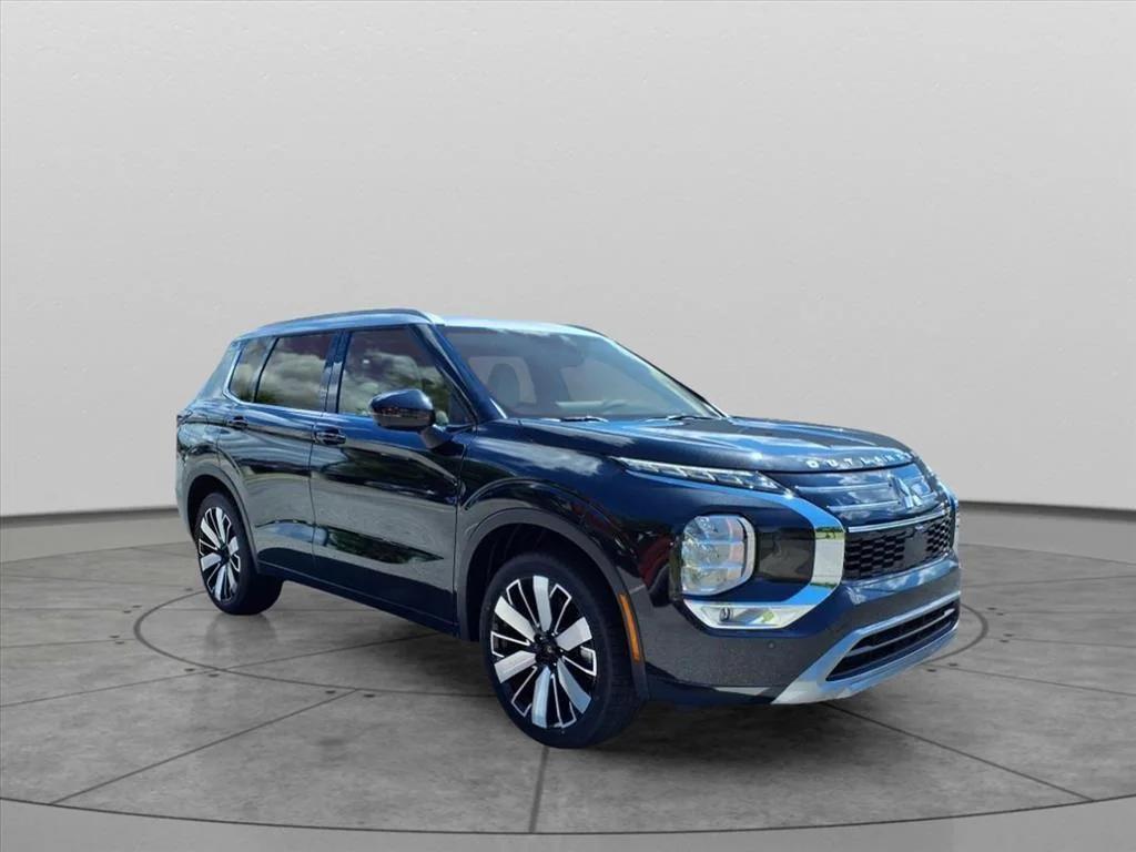 new 2025 Mitsubishi Outlander car, priced at $46,140