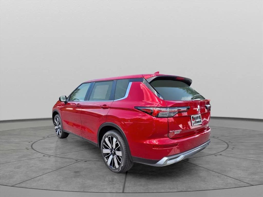 new 2025 Mitsubishi Outlander car, priced at $35,280