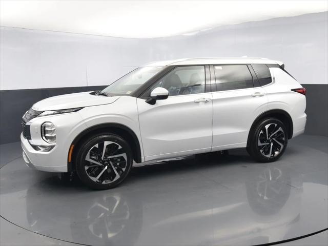 new 2024 Mitsubishi Outlander car, priced at $36,665