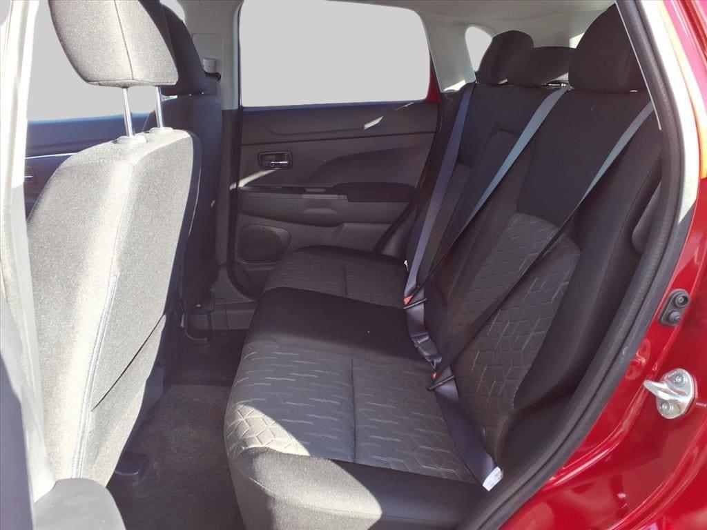 new 2025 Mitsubishi Outlander Sport car
