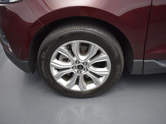 used 2024 Ford Edge car, priced at $32,875