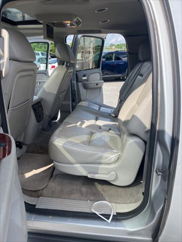 used 2012 Chevrolet Suburban car, priced at $10,998