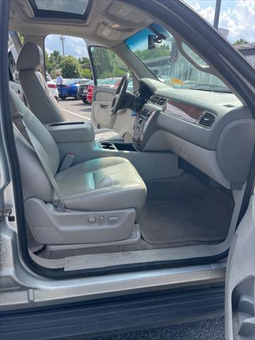 used 2012 Chevrolet Suburban car, priced at $10,998