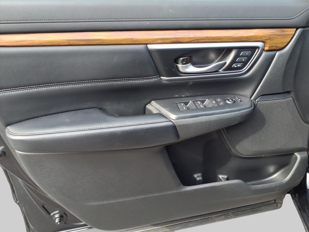 used 2018 Honda CR-V car, priced at $21,397
