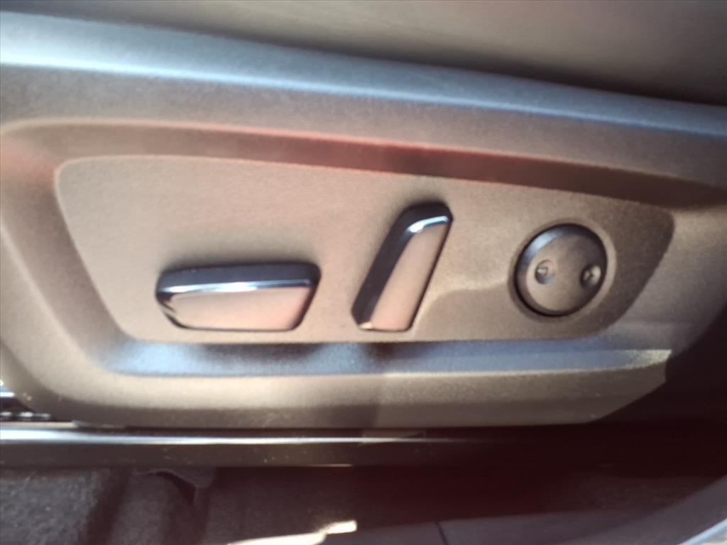 used 2023 Mitsubishi Outlander PHEV car, priced at $28,997