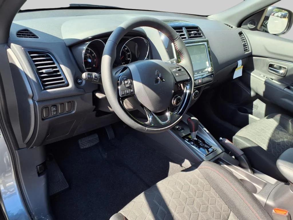 new 2025 Mitsubishi Outlander Sport car, priced at $30,515