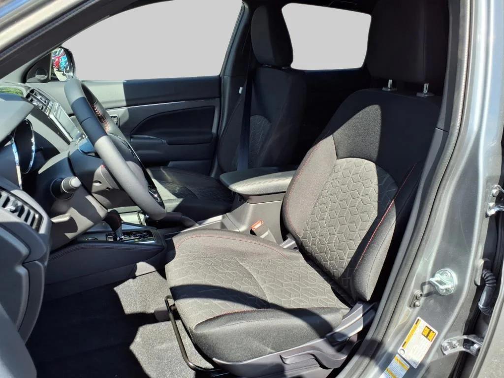 new 2025 Mitsubishi Outlander Sport car, priced at $30,515