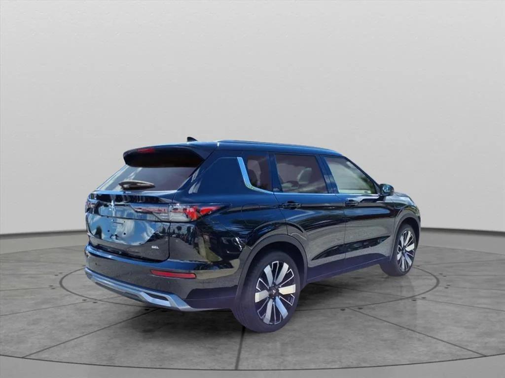 new 2025 Mitsubishi Outlander car, priced at $36,892
